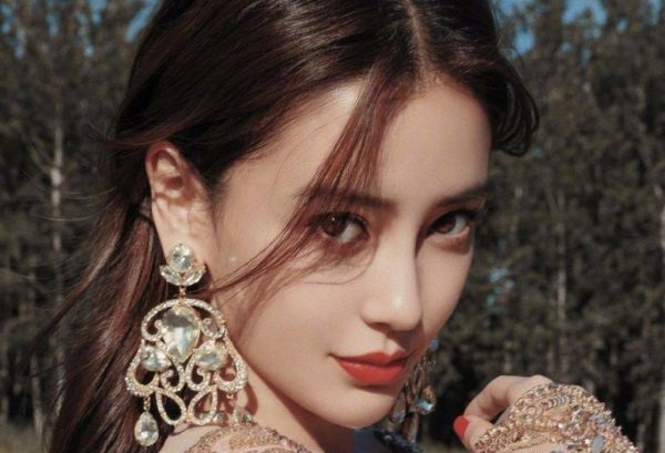 霜露尽白写的小说王爷的乖乖女又娇气了小说大结局阅读