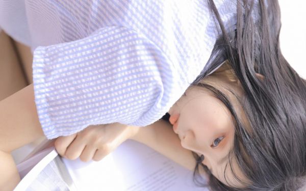 《咸鱼女主每天只想躺平》完结版阅读《咸鱼女主每天只想躺平》最新章节目录