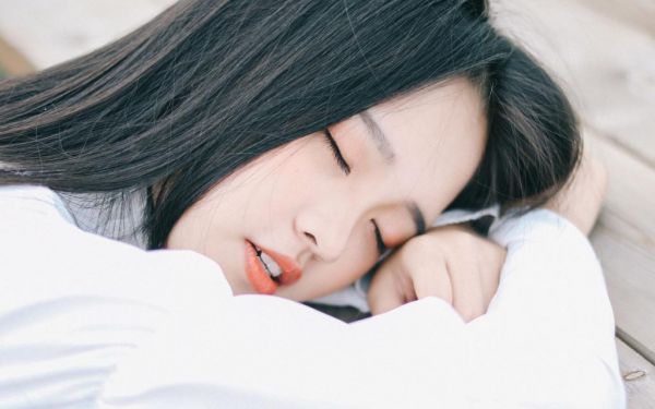 主角为浩劫的抖音小说陈晓薇洛诚讲的是什么,主角为浩劫的小说叫什么