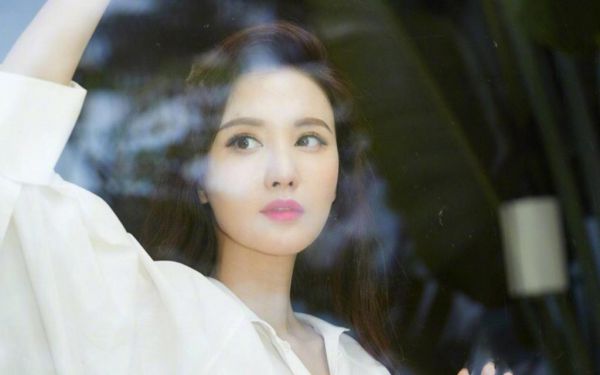月亮向她坠落主角叫江梨初周宴允的小说,热点小说榜单推荐月亮向她坠落江梨初周宴允