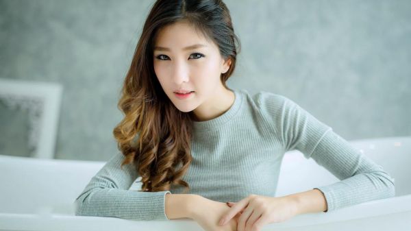 甄选苏芷晴君久渊小说,苏芷晴君久渊完整版免费阅读