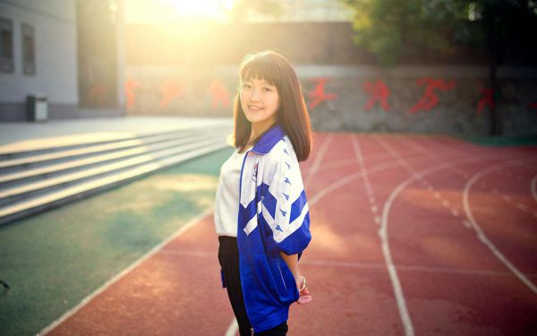 八零年代，端盘小妹的我重逢厂长旧爱目录 韦钧姚雨琴无弹窗阅读