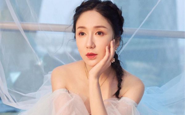 免费小说谢凌云霓裳晚是什么书,谢凌云霓裳晚全文免费阅读