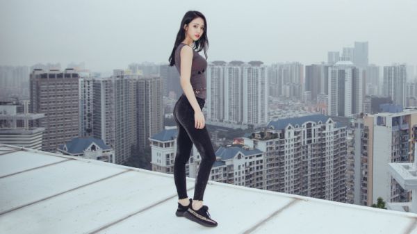 严东晨顾依然书名是严东晨顾依然赏析,严东晨顾依然小说阅读