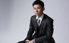大孝李晨,给四个爹妈当“闺密”
